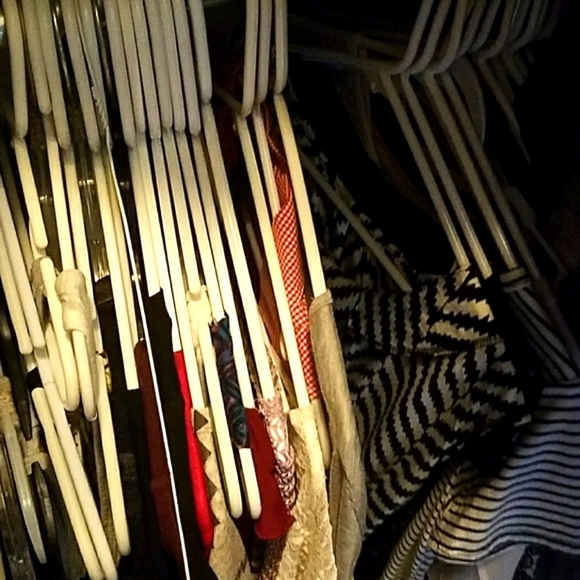 5lbs MYSTERY BOX  ITEMS FOR **ReSale** - Picture 8 of 8